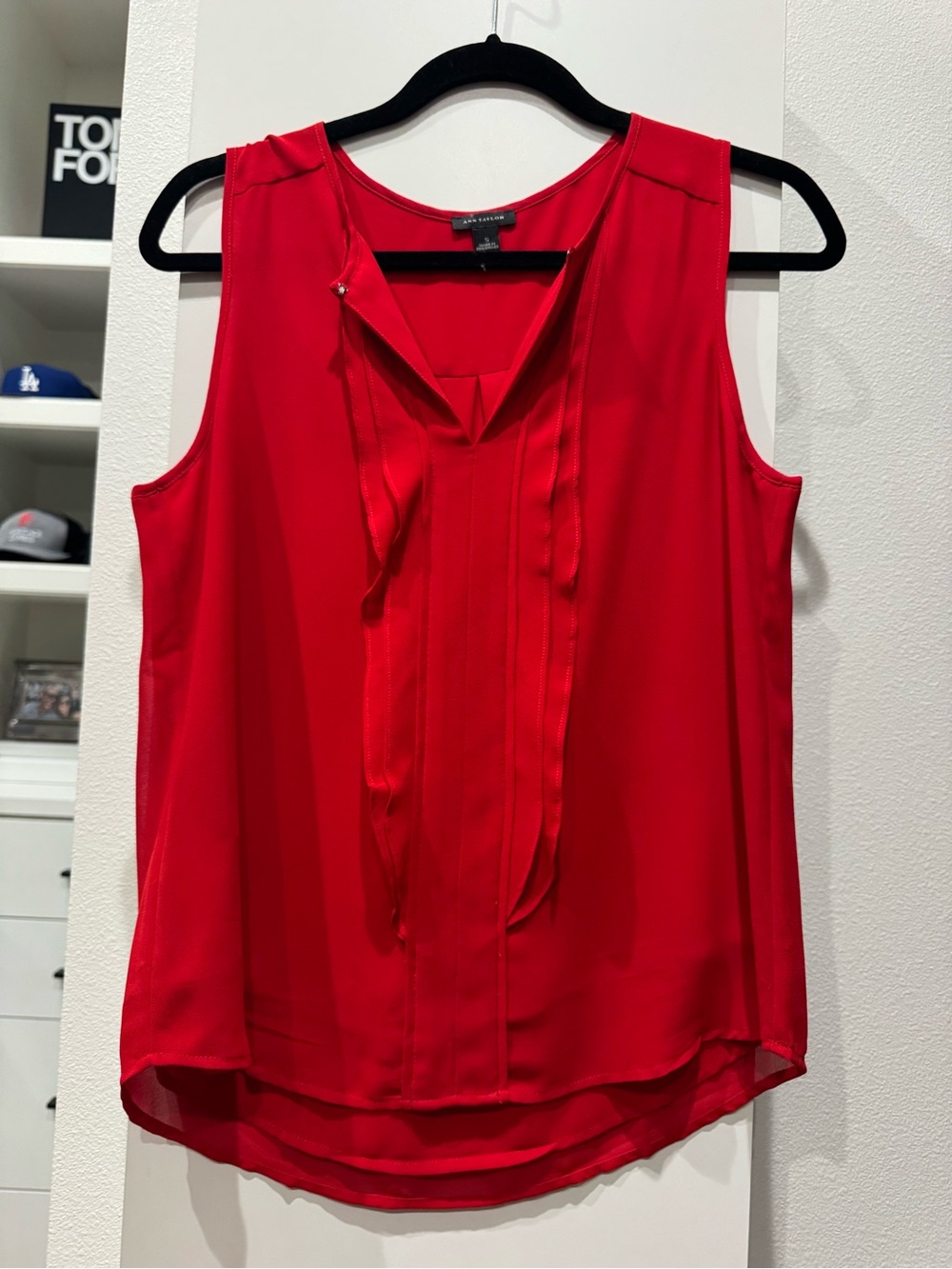 Ann Taylor Red Sleeveless Tie-Front Camisole